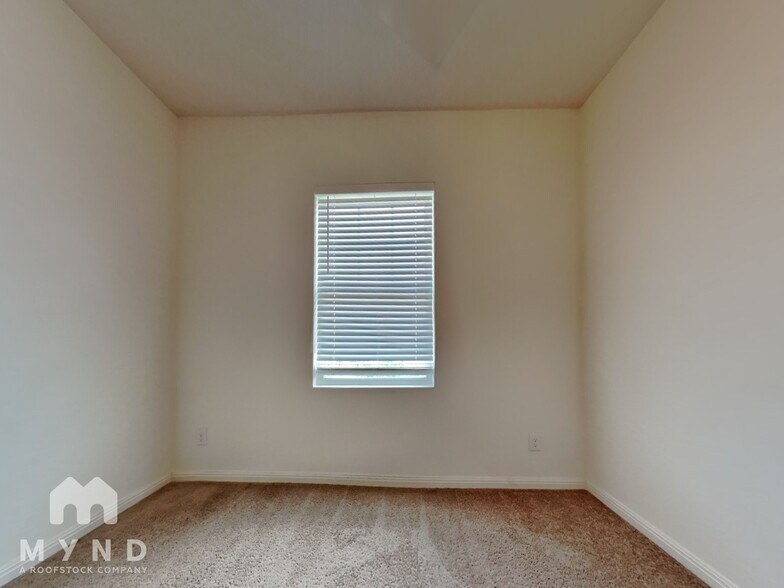 Building Photo - 13101 John Calhoun Dr