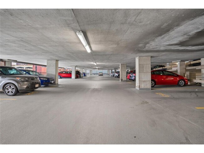 Building Photo - 78 10th St E