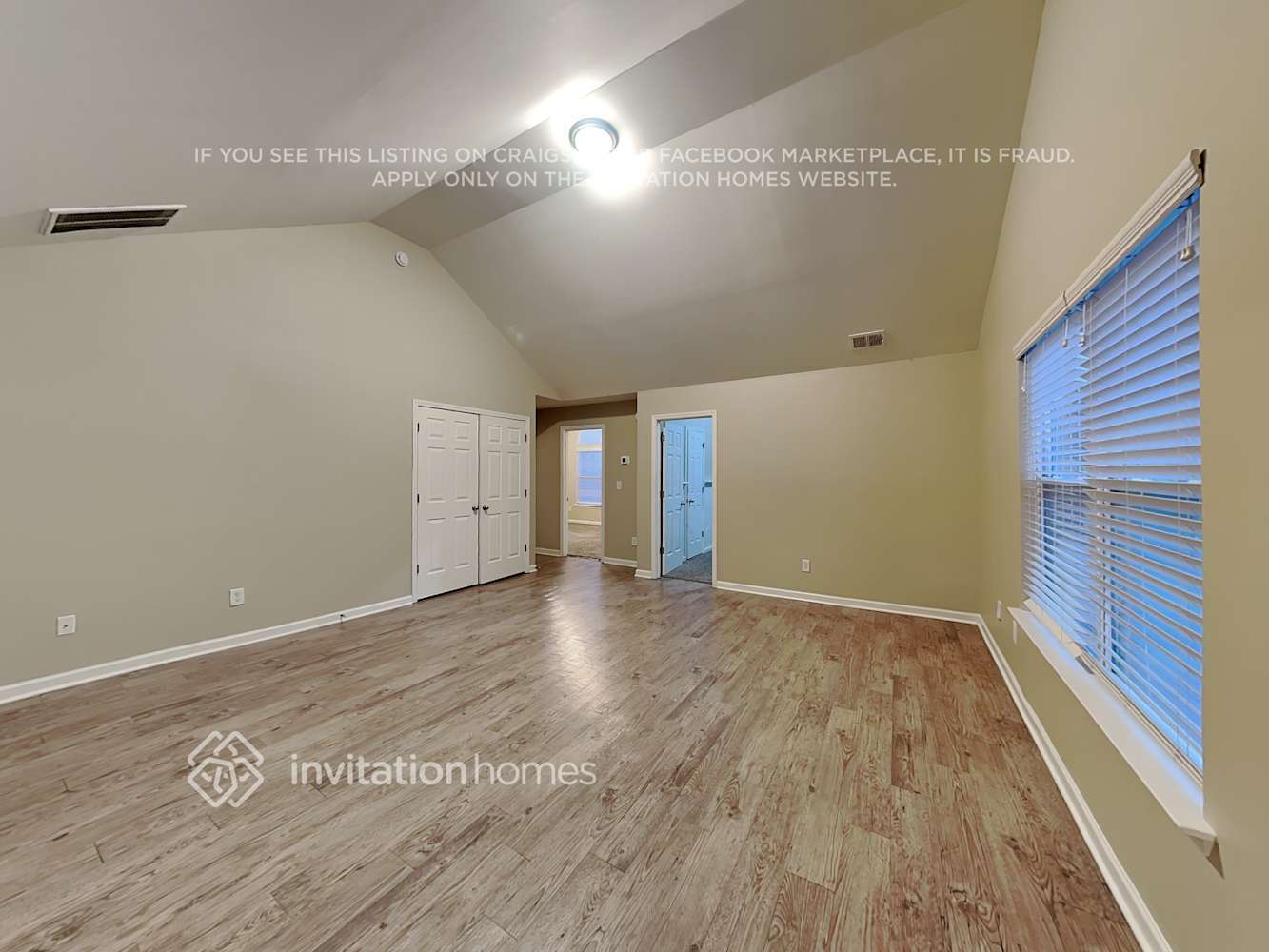 Building Photo - 4245 Arch Pass