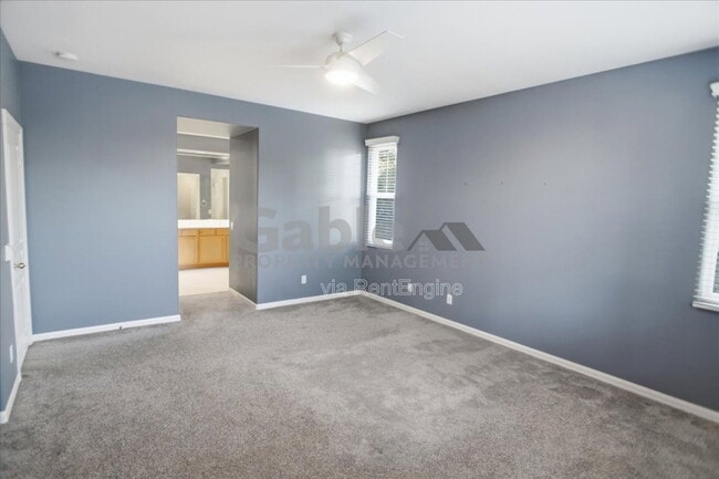Building Photo - 26925 Carmelita Dr