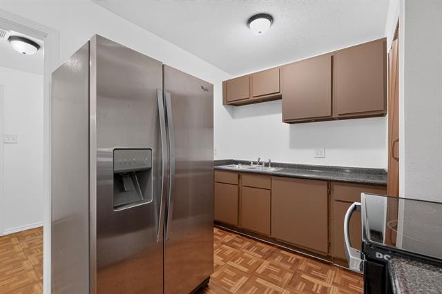 Building Photo - 2538 Stovall Dr