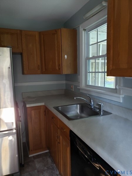 Building Photo - 1319 Devers Rd