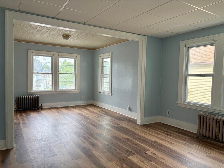 Building Photo - 15 Groveland St