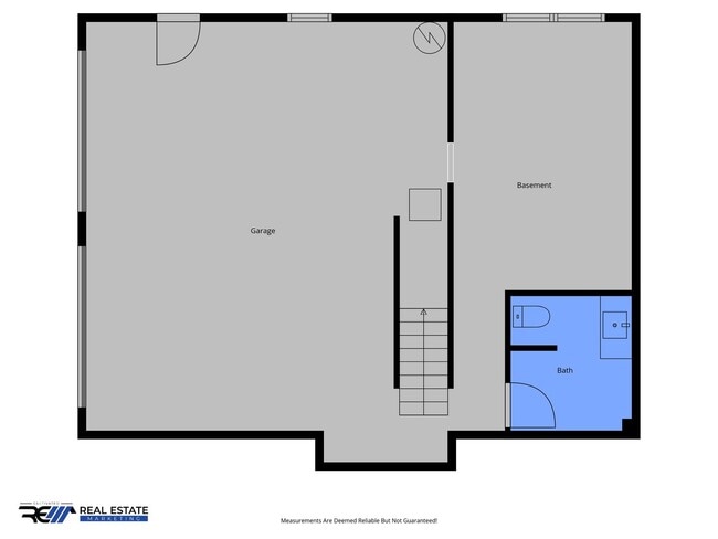 Building Photo - Spacious 3 bedroom 2 1/2 bath home for rent!