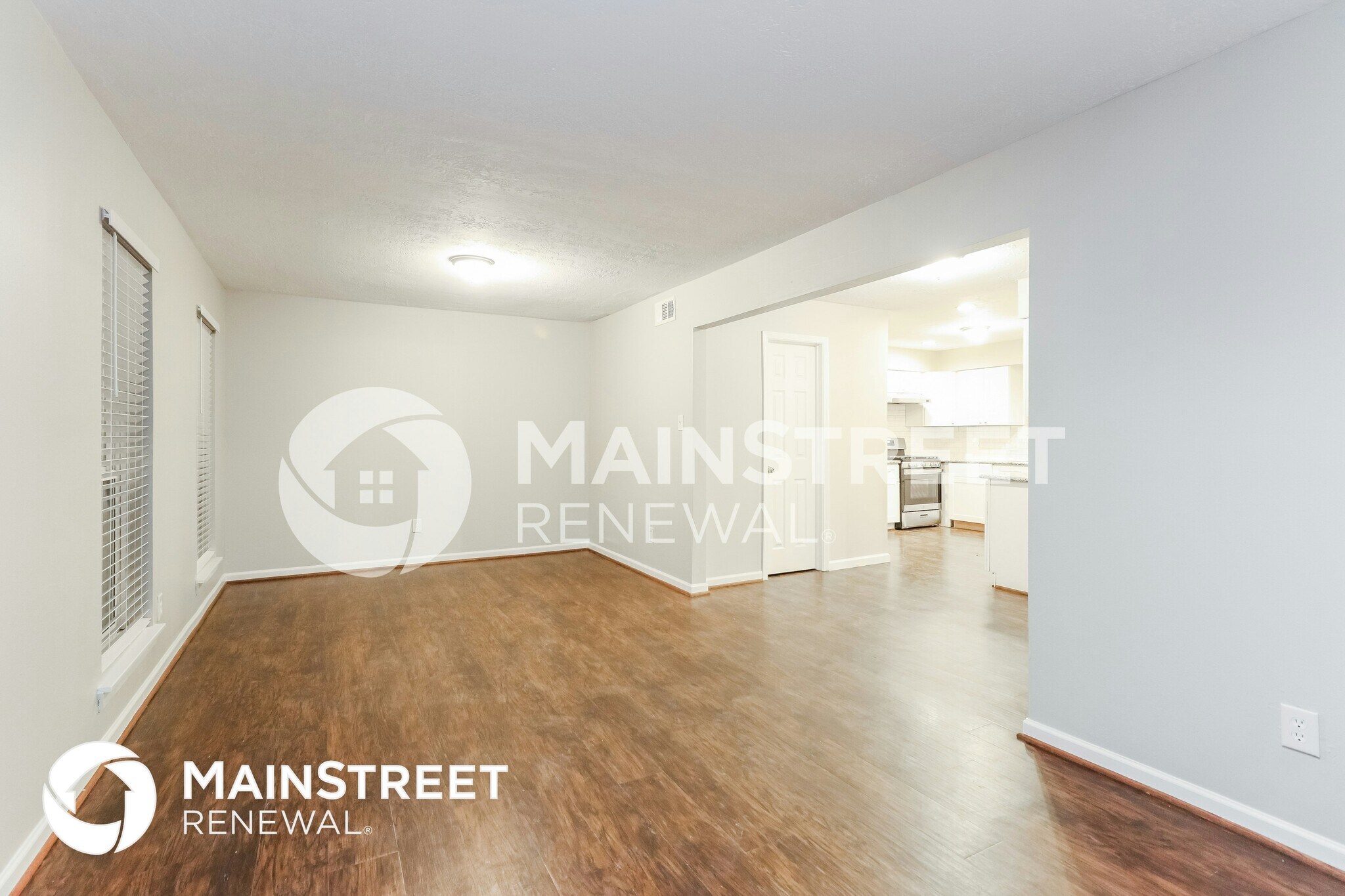 Building Photo - 647 Mosswood Dr