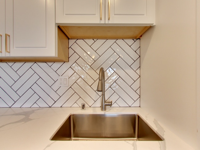 Building Photo - 1504 Newlands Ave