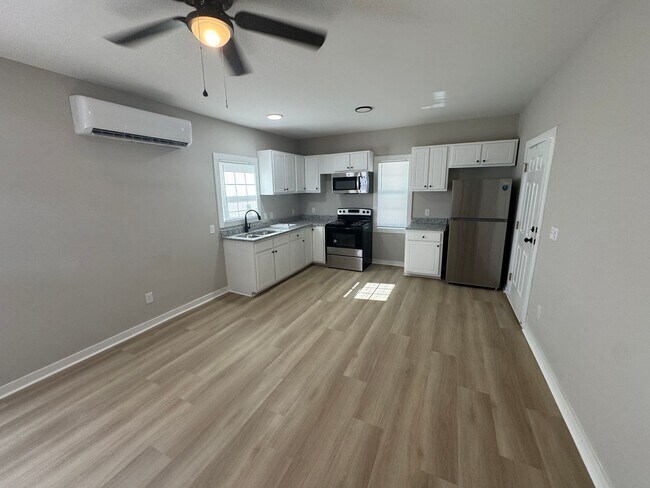 Building Photo - 817-821 Belleview Ave