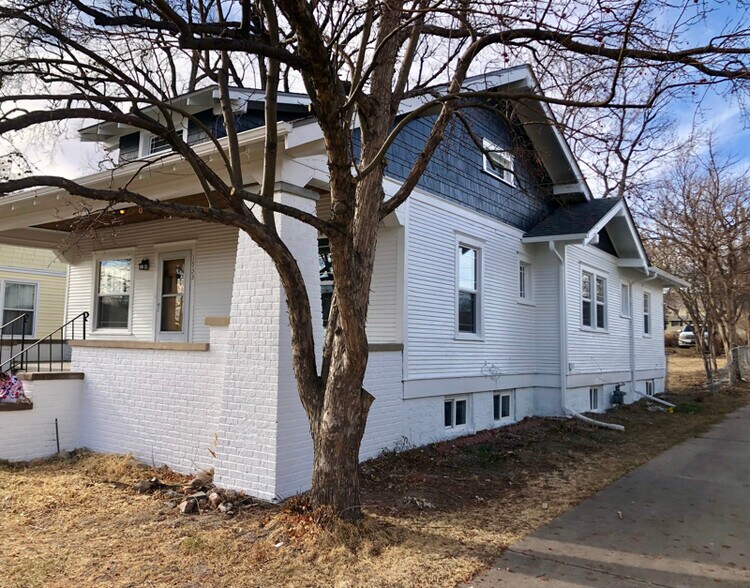 Building Photo - 1933 8th Ave