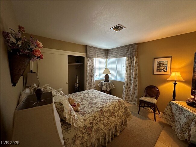 Building Photo - 9537 Eagle Valley Dr