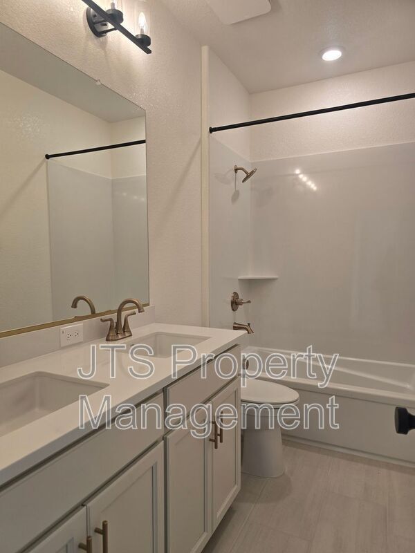 Building Photo - 7193 Great Copper St