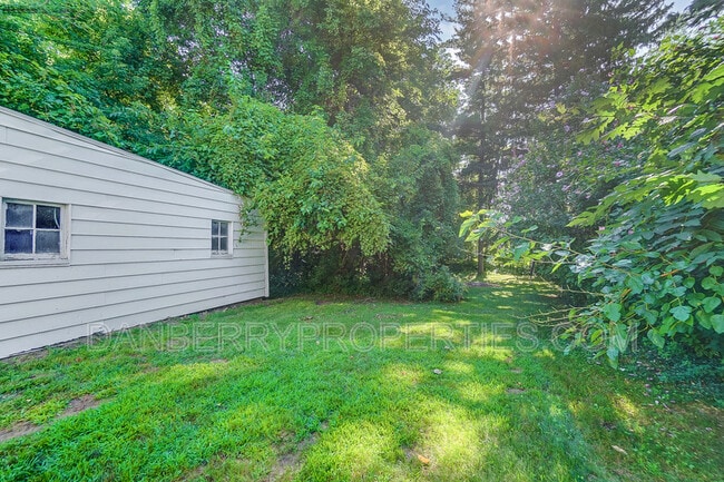 Building Photo - 1132 Brookley Blvd