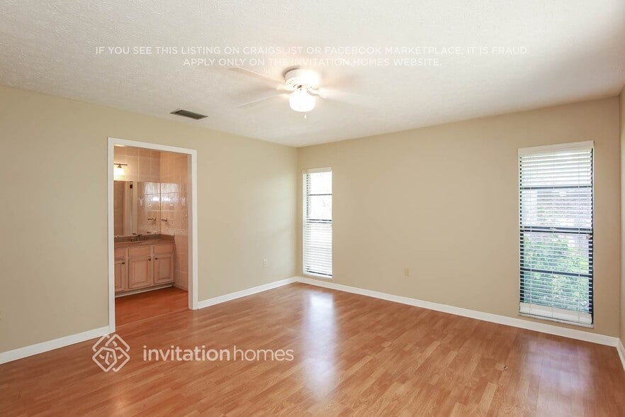 Building Photo - 3910 Buttonwood Ct