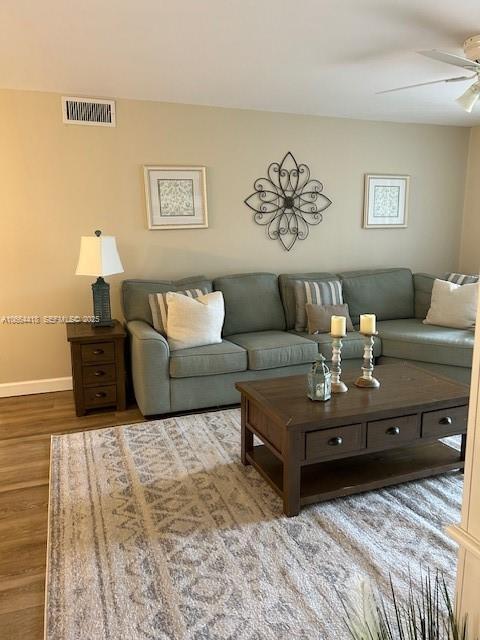 Building Photo - 19701 E Country Club Dr