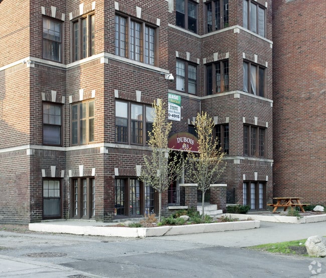 Dubois 633 Prentis St Detroit MI 48201 Apartment Finder