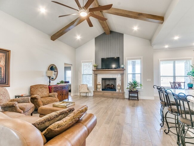 Building Photo - Beautiful 4 Bed 2 Bath Home in Norman