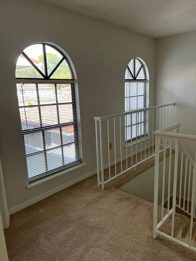 Building Photo - SANDPOINTE TOWNHOMES