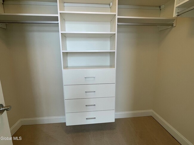 Building Photo - 233 Lake Ave