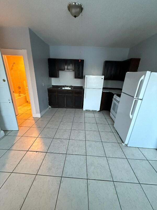 Building Photo - 1037 Capitol Ave