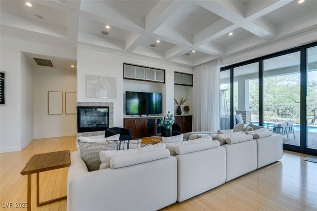 Building Photo - 483 Toucan Ridge Ct