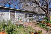 Building Photo - 8400 Sequoia Dr