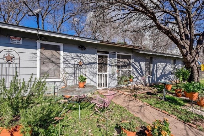 Primary Photo - 8400 Sequoia Dr