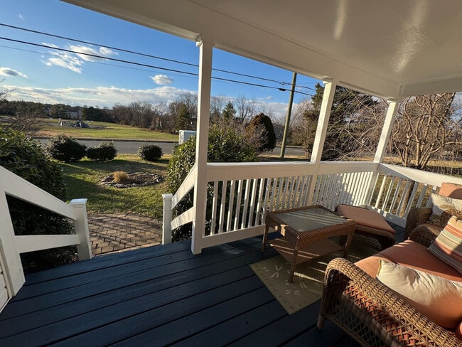 Building Photo - 10417 S Grant Ave