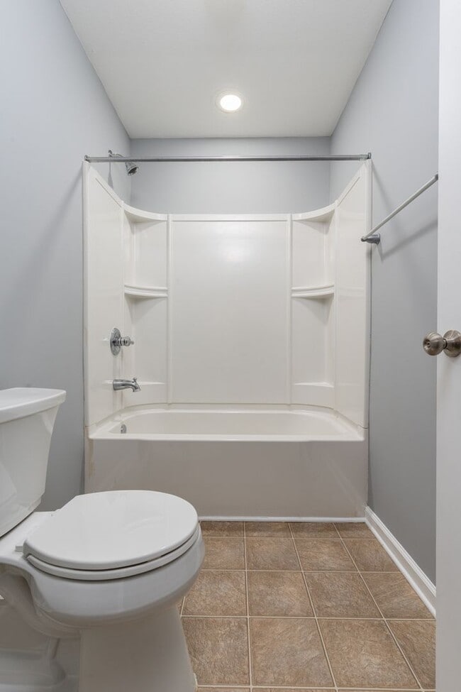 Building Photo - House in the desirable location of West Co...
