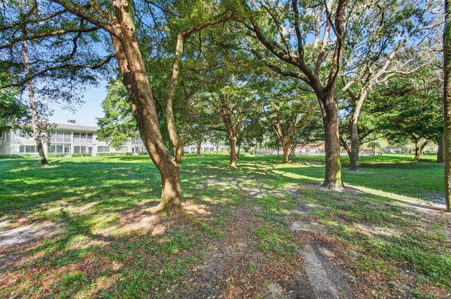 Building Photo - 1501 Cayman Way