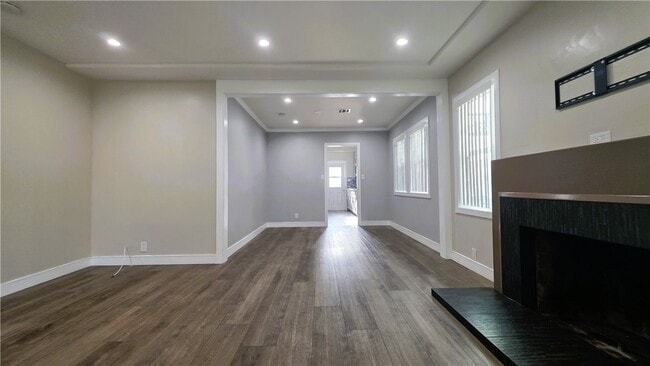 Building Photo - 2431 N Lamer St