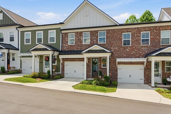 Building Photo - 6006 Mill Tree Ct
