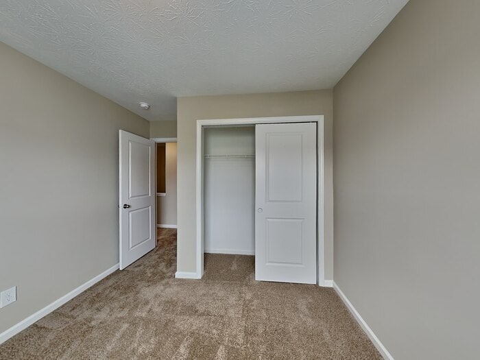 Building Photo - 10904 Mansfield Way