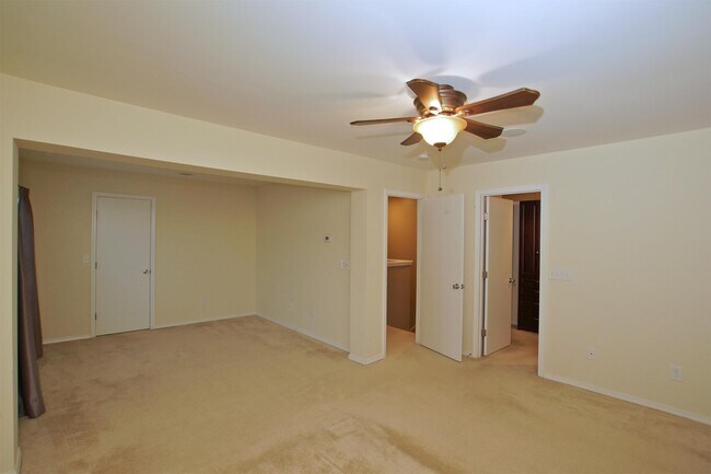 Building Photo - 1802 Whirlaway Ct