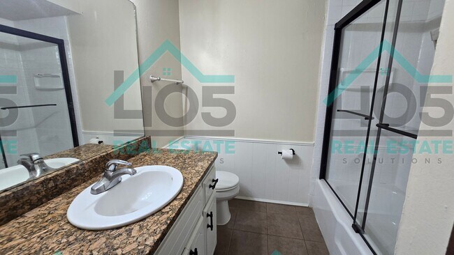 Building Photo - 3 Bed Rental in Norman