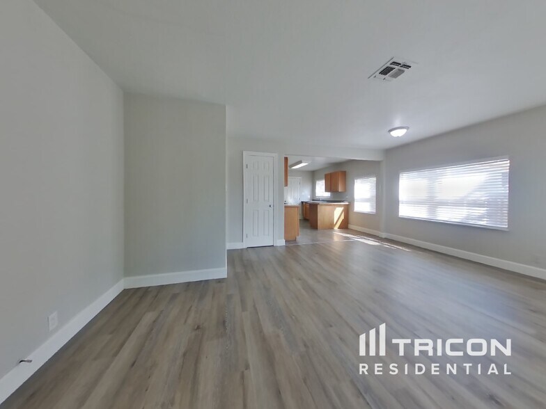 Building Photo - 904 Bidwell St