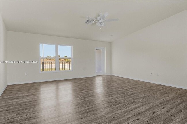 Building Photo - 1158 Norge Ct