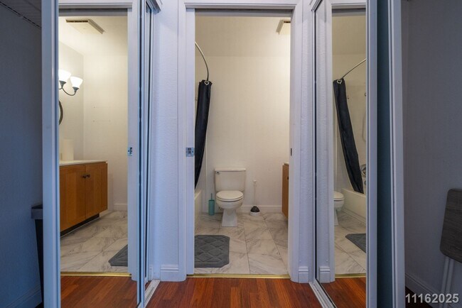 Building Photo - Mililani Gem Townhouse – 2-Bed, 2-Bath 2nd...