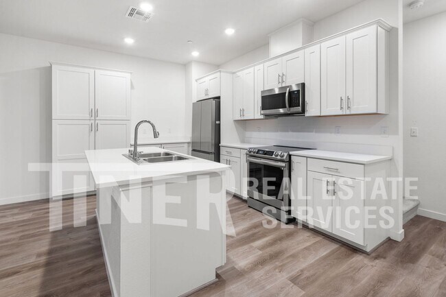 Building Photo - 3027 Magical Walk