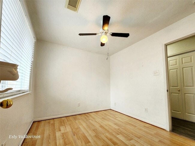 Building Photo - 638 Aldenwick Ln