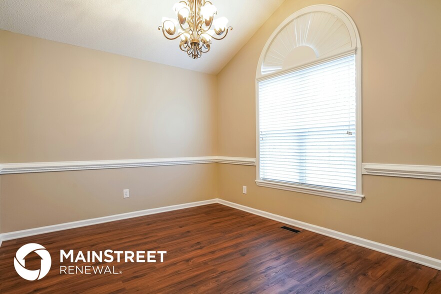 Building Photo - 506 Crenshaw Ct