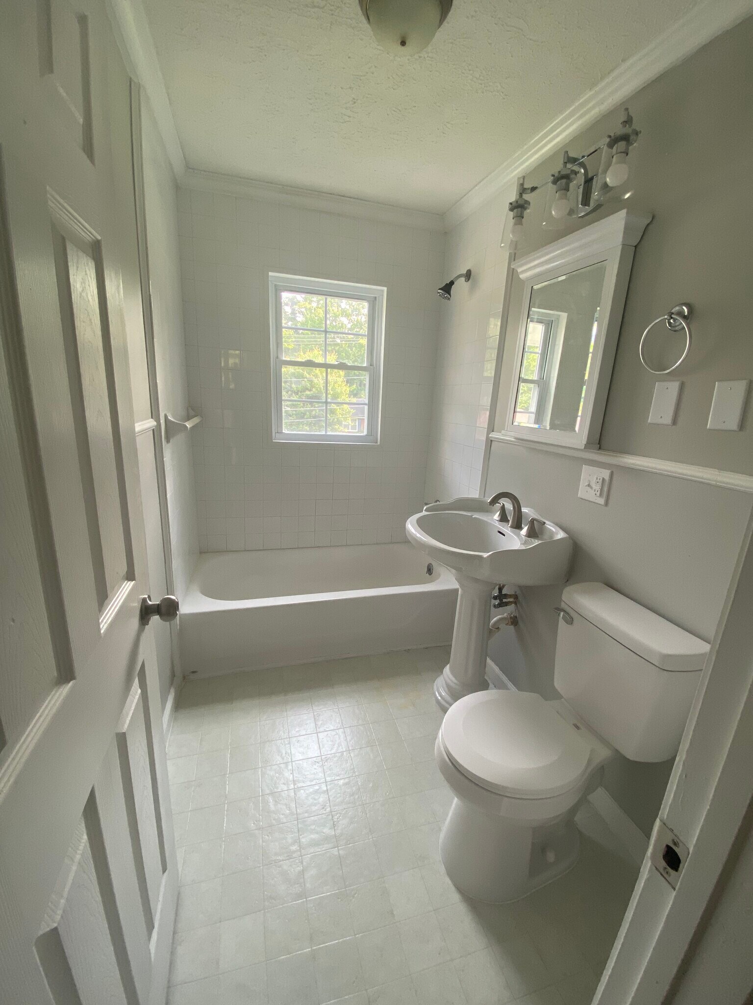 Bathroom - 776 Valley Dr