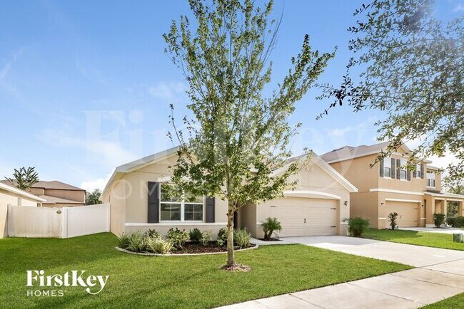 Building Photo - 36048 Carriage Pine Ct