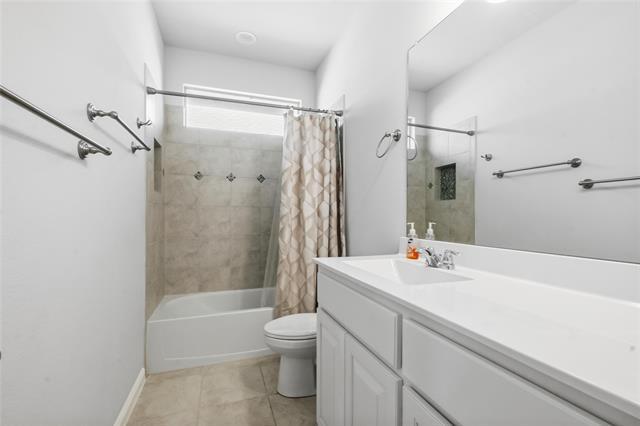 Building Photo - 4017 Esker Dr