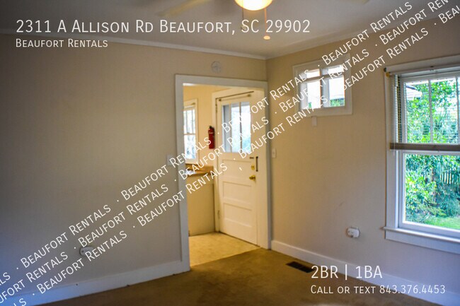 Building Photo - 2311 A Allison Rd Beaufort, SC 29902