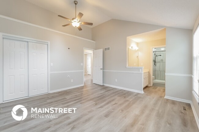 Building Photo - 19305 E 31st Terrace Dr S