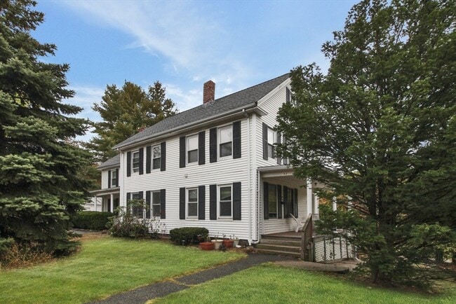 Building Photo - 64 Cedar St