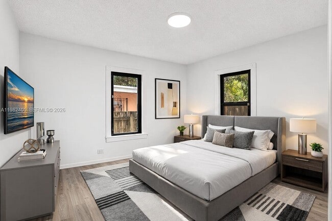 Building Photo - 118 NW 44th St