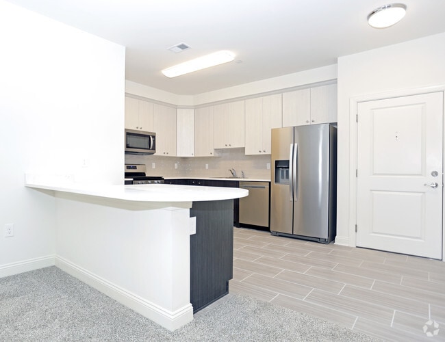 Kitchen - Montage at Hamilton