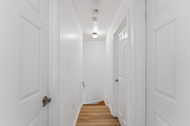 Building Photo - 7428 Chummley Ct