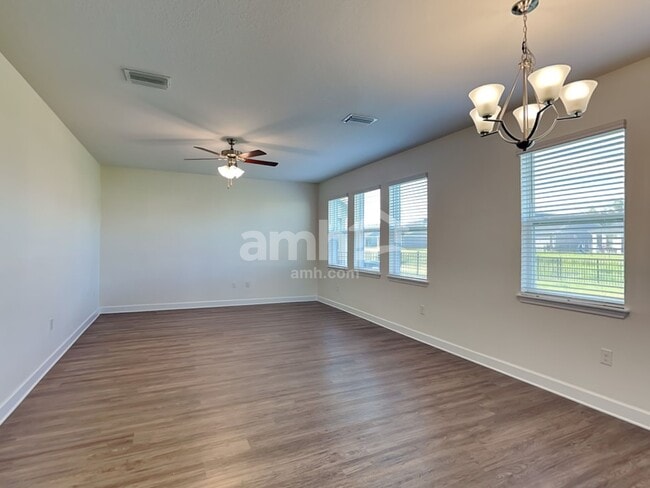 Building Photo - 326 Pine Terrace Dr