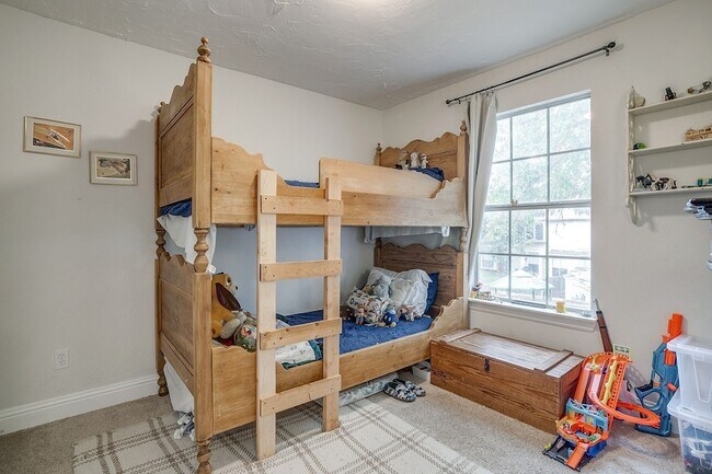 Building Photo - 5221 Grand Mesa Dr